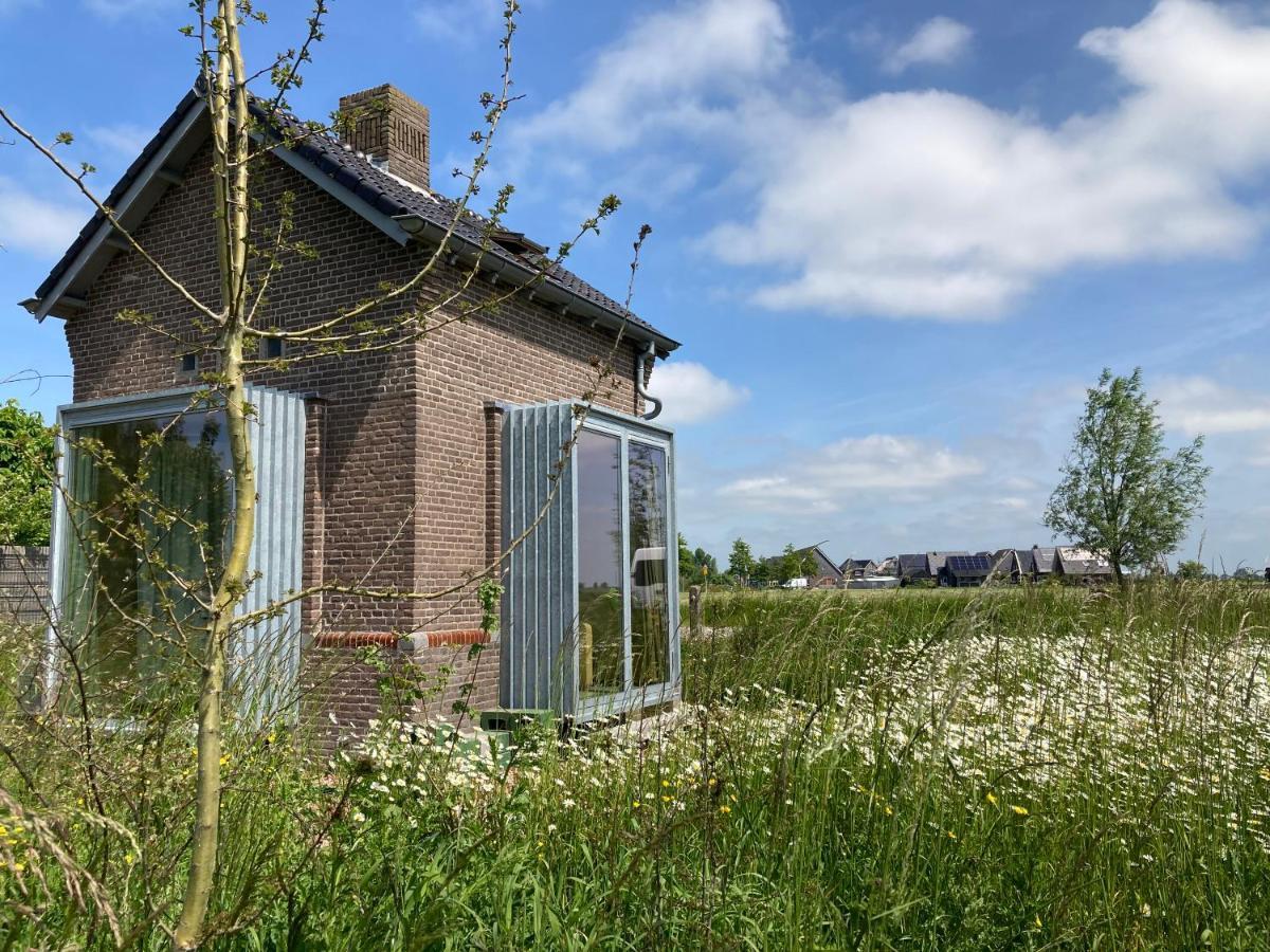 Apartment Tiny House Hoogspanning Ontspanning Wirdum